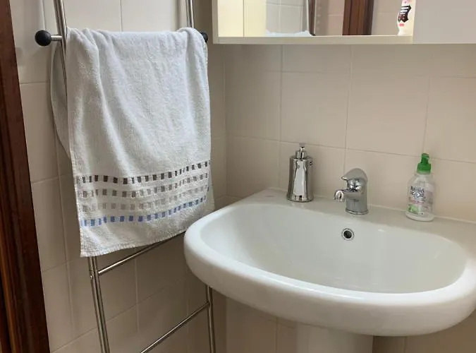 A Casa Di Alice Str. M. D'azeglio * 파르마